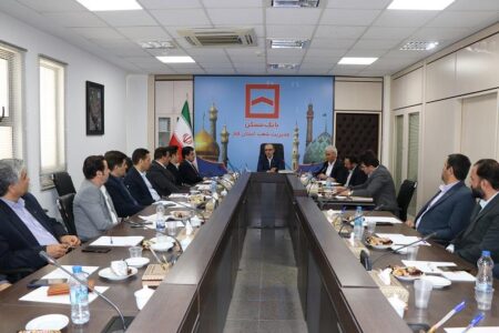مدیر امور شعب منطقه شرق کشور: معیشت کارکنان از اولویت های مدیران ارشد بانک است