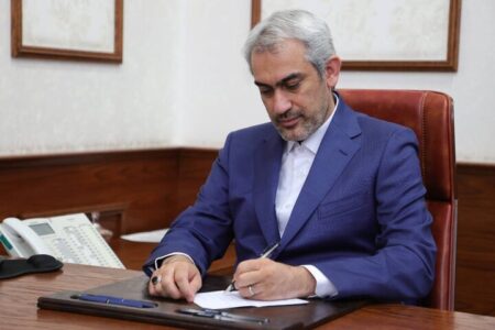 پیام تسلیت وزیر اقتصاد در پی درگذشت پدر محمدباقر ذوالقدر، دبیر شورای عالی امنیت ملی