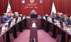 برگزاری نشست هماندیشی وزیر امور اقتصادی و دارایی با جمعی از اقتصاددانان