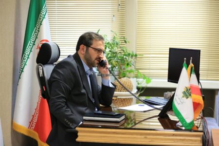 گفت و گوی بی‌واسطه متقی‌نیا با مشتریان و کارکنان بانک کشاورزی