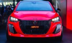 نخستین تصاویر پژو E-208 GTi پیش از رونمایی رسمی منتشر شد