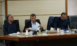 انتقاد ایمیدرو از برق گران و الزام به ساخت نیروگاه صنایع