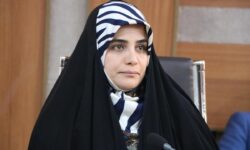 پیام تبریک فاطمه جراره، نماینده مردم بندرعباس در مجلس شورای اسلامی در پی کسب قهرمانی تیم فوتبال نونهالان فولاد هرمزگان؛ با سرمایه‌گذاری در رده‌های پایه، مسیر رسیدن به قله‌های افتخار هموار است