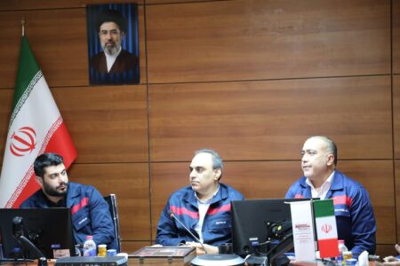 در نشست کمیته راهبردی شرکت فولاد اکسین خوزستان مطرح شد: تأکید بر پیگیری مستمر تأمین مواد اولیه و توسعه بازارهای صادراتی​