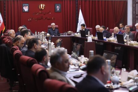  رفع موانع تولید در دستور کار دولت است
