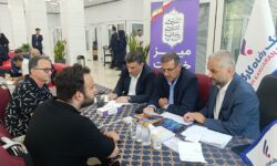 گفت‌وگوی بی‌واسطه مدیران عالی بانک رفاه کارگران با مردم در هفته دولت