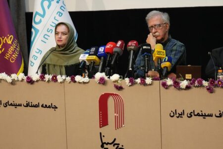 در نشست خبری گرامیداشت روز ملی سینما مطرح شد؛ هم‌افزایی بیمه دی و خانه سینما برای ارتقای امنیت حرفه‌ای اهالی هنر / حمایت بیمه دی از رویدادهای هفته سینما
