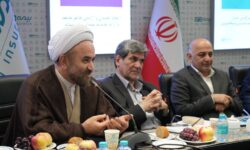 رونمایی “دی نامیت” بیمه دی با حضور خانواده دو شهید دانش آموز میناب