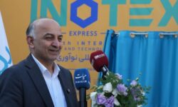 مدیرعامل بیمه دی در آیین رونمایی از مرکز هوشمند بیمه دی تأکید کرد: تحول دیجیتال در صنعت بیمه؛ ضرورت انکارناپذیر برای افزایش ضریب نفوذ و خدمت‌رسانی به ایثارگران​