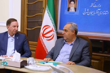 آمادگی بانک دی برای حمایت از طرح‌های پیشران اقتصادی آذربایجان شرقی
